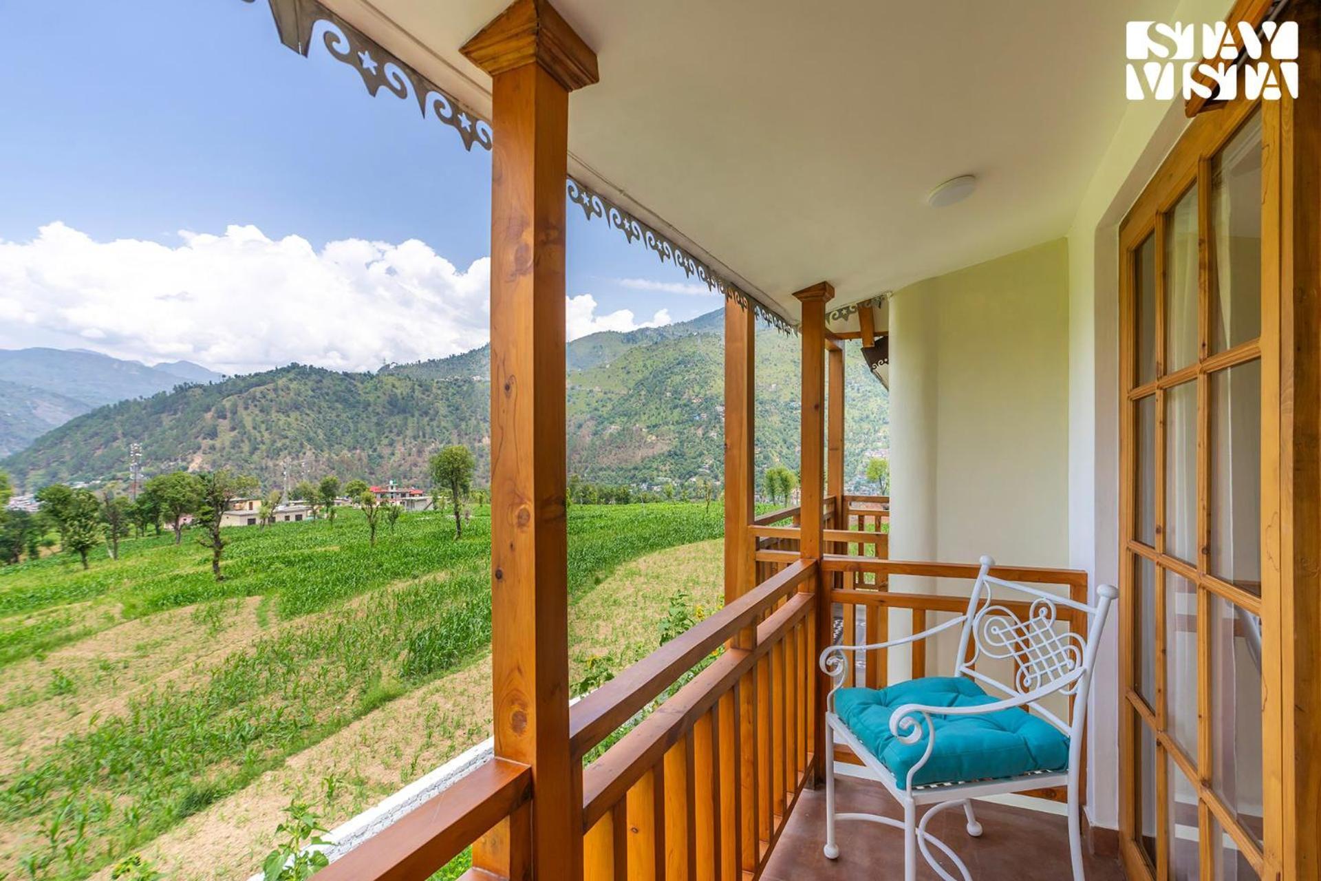 Stayvista At The Oakridge 4 Bhk Villa In Dharamshala With Jacuzzi & Balcony Chamba (Himachal Pradesh) Exteriör bild