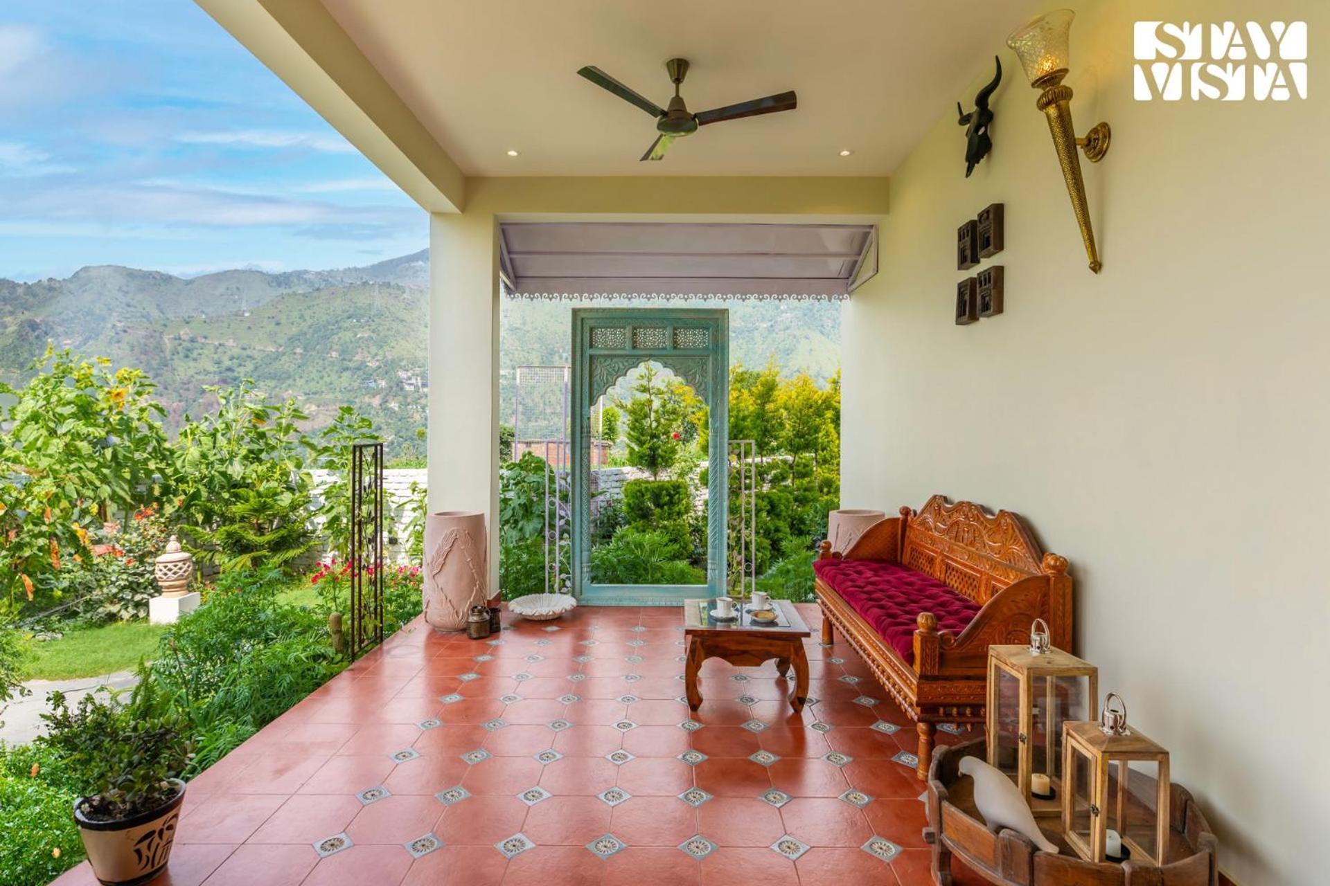 Stayvista At The Oakridge 4 Bhk Villa In Dharamshala With Jacuzzi & Balcony Chamba (Himachal Pradesh) Exteriör bild