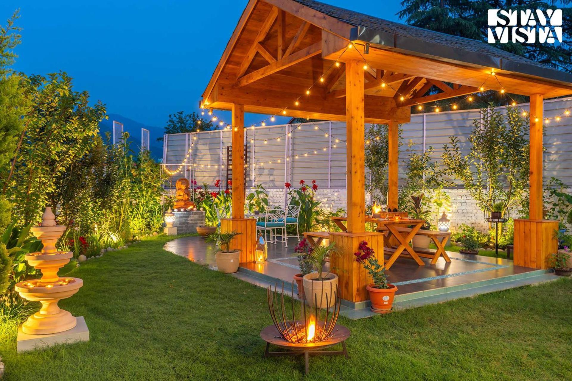 Stayvista At The Oakridge 4 Bhk Villa In Dharamshala With Jacuzzi & Balcony Chamba (Himachal Pradesh) Exteriör bild